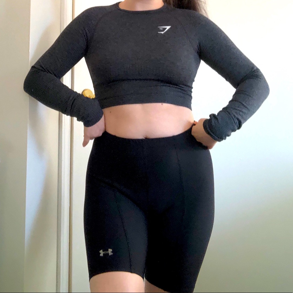 UNDER ARMOUR BIKER SHORTS